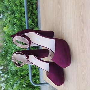 Sun + Stone Burgundy Estrella Block-Heel Ankle Strap Platform Pumps SZ 11 NWOT